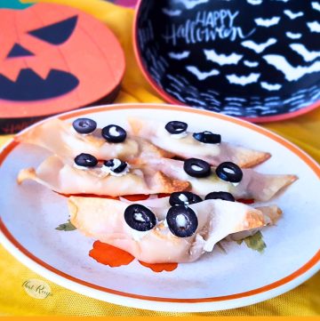 cream cheese wonton bats