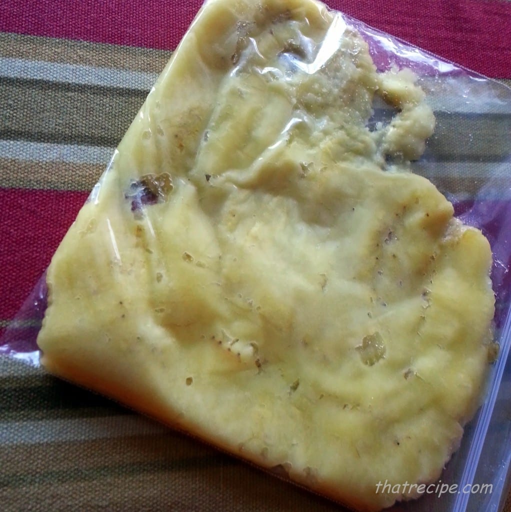 Daniel Tiger's Neighborhood - mash ripe bananas in plastic bag Daniel Tiger's Neighborhood - mash ripe bananas in plastic bag