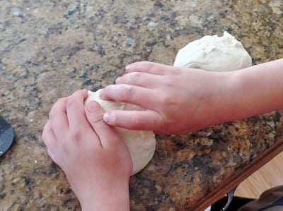 Pepperoni Rolls - simple rolls stuffed with pepperoni and cheese. West Virginia Pepperoni Rolls. Kids recipes.